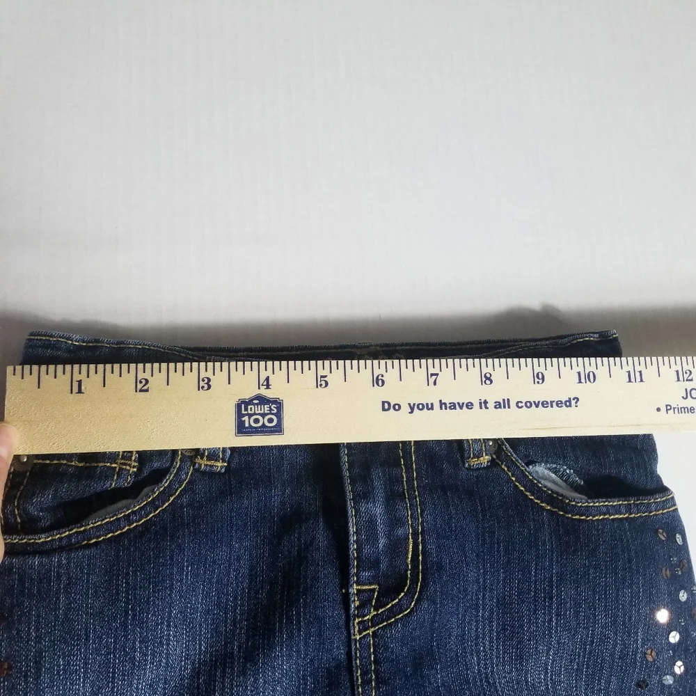 CHILDRENS PLACE JEAN SKIRT SIZE 6 W/SHINY SEQUINS ON FRONT SIDES ATTACHED SHORTS
